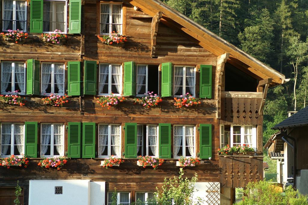Mountain Lodge Urweider Innertkirchen Exterior photo